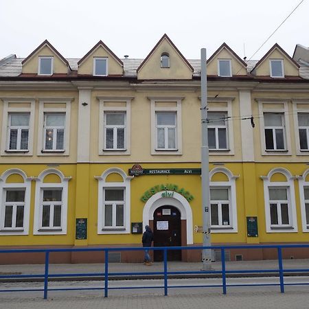 Restaurace Alvi Hotel Ostrava Ngoại thất bức ảnh